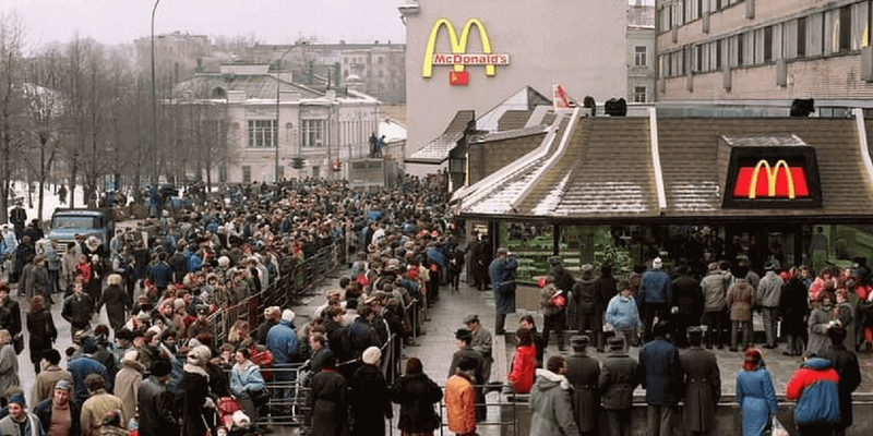 first mcdonalds in ussr
