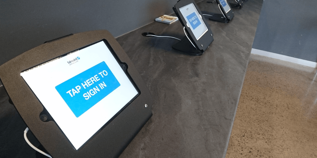 Takealot uses iPad to check in customers